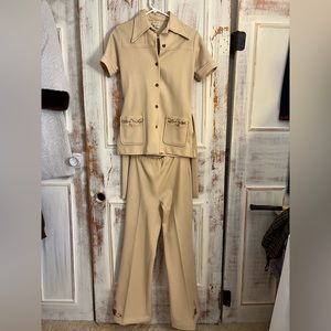 Three piece polyester leisure suit vintage Douglas Marc